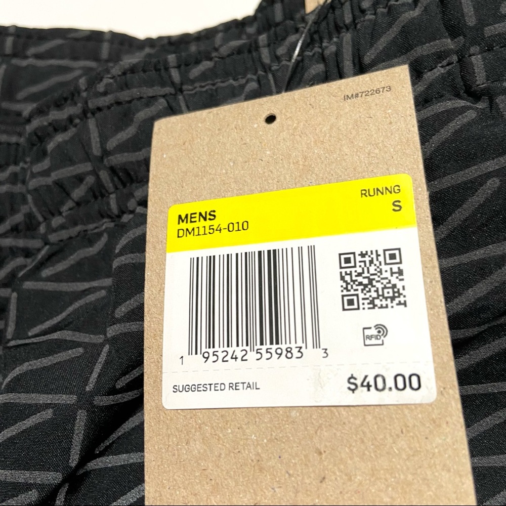 NEW Nike Men’s Brief-Lined 7” Running Shorts Standard Fit Black - Picture 6 of 11